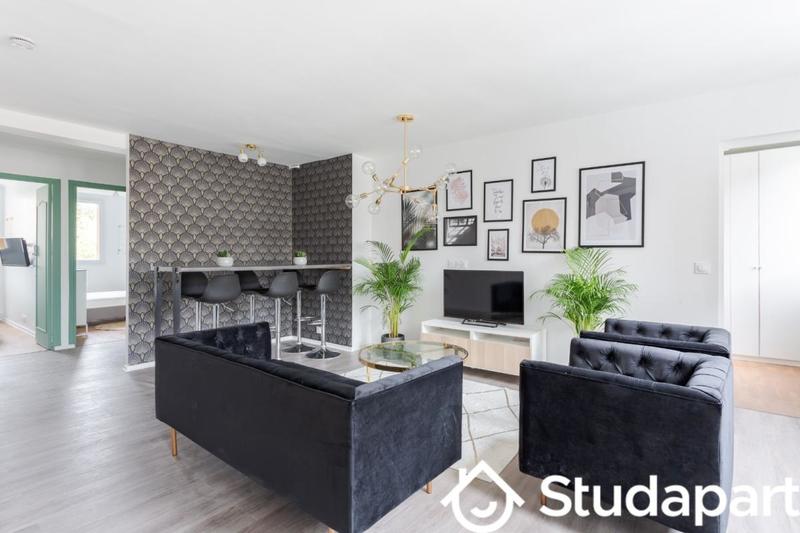 Chambre - 9 m² - 1 pièce