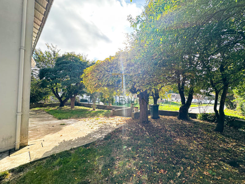 Maison - 85 m² - 5 pièces