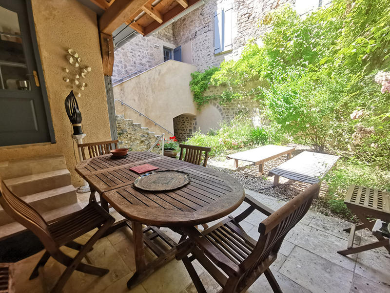Maison - 93 m² - 4 pièces