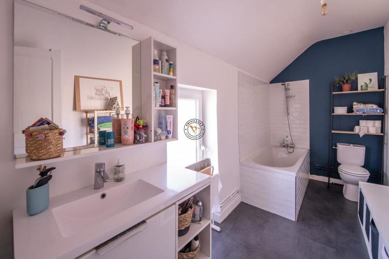 Maison ancienne - 123 m² - 4 pièces