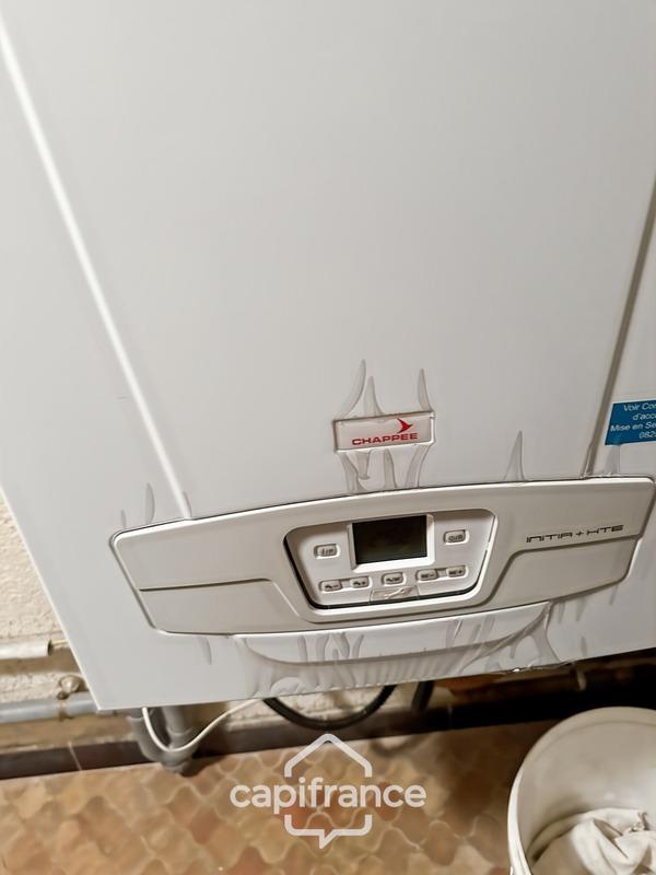 Maison - 187 m² - 8 pièces