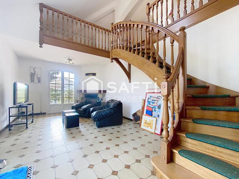 Maison - 150 m² - 7 pièces