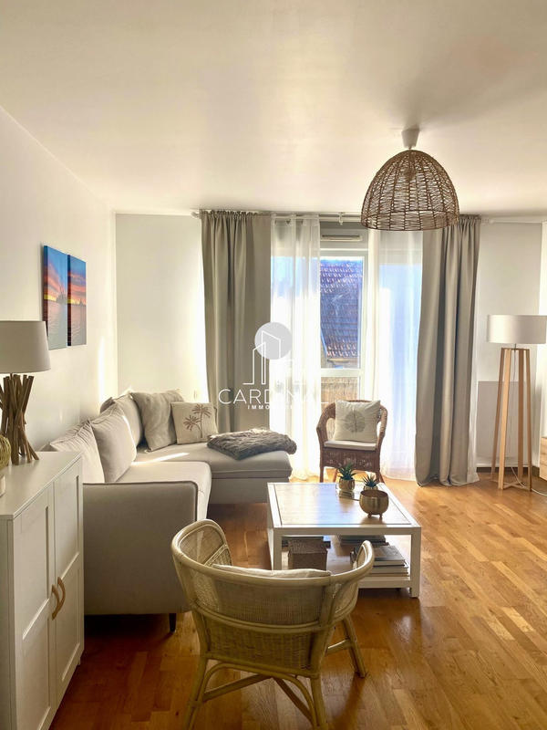 Appartement - 49 m² - 2 pièces