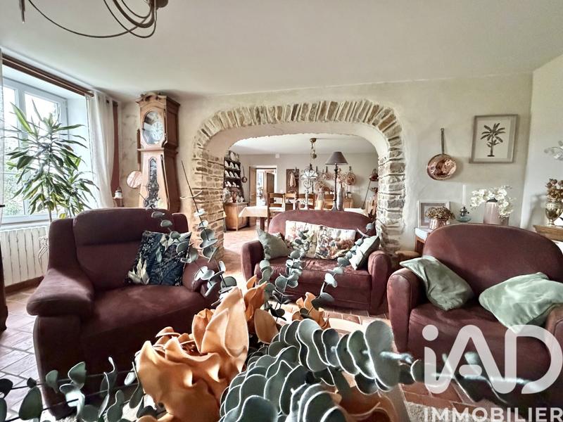 Maison - 144 m² - 5 pièces