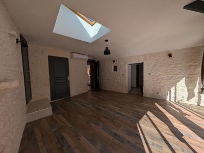 Maison - 182 m² - 7 pièces