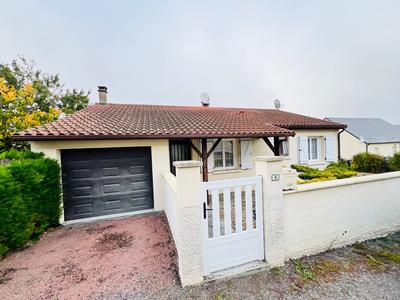 Maison - 90 m² - 4 pièces