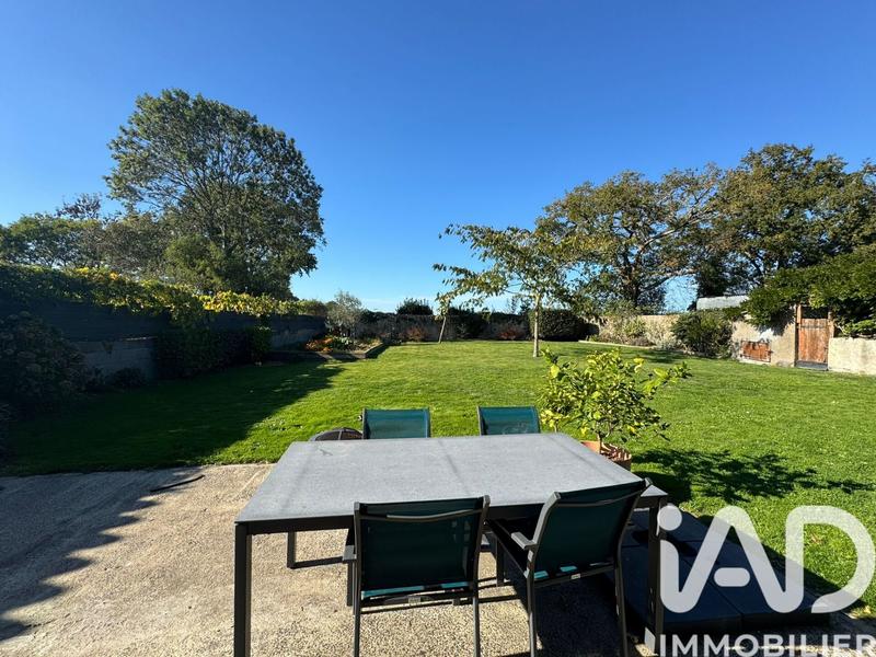 Maison - 217 m² - 6 pièces