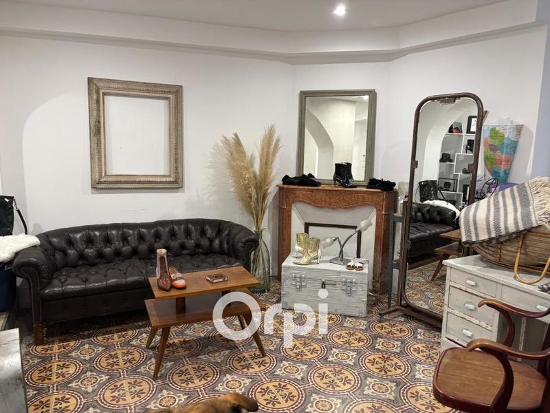 Appartement - 89 m² - 2 pièces