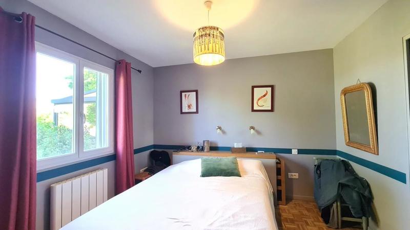 Villa - 208 m² - 8 pièces