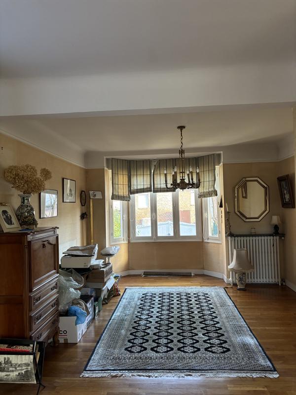 Maison - 130 m² - 6 pièces