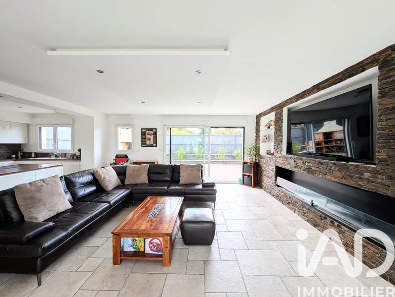 Maison - 157 m² - 6 pièces