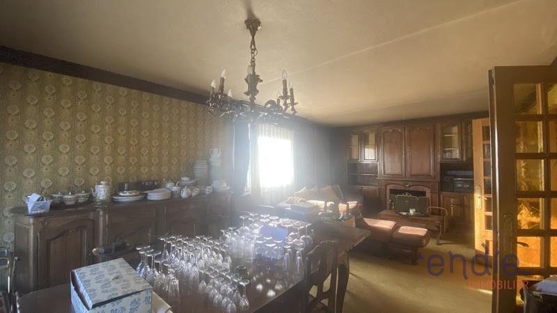 Appartement - 147 m² - 7 pièces