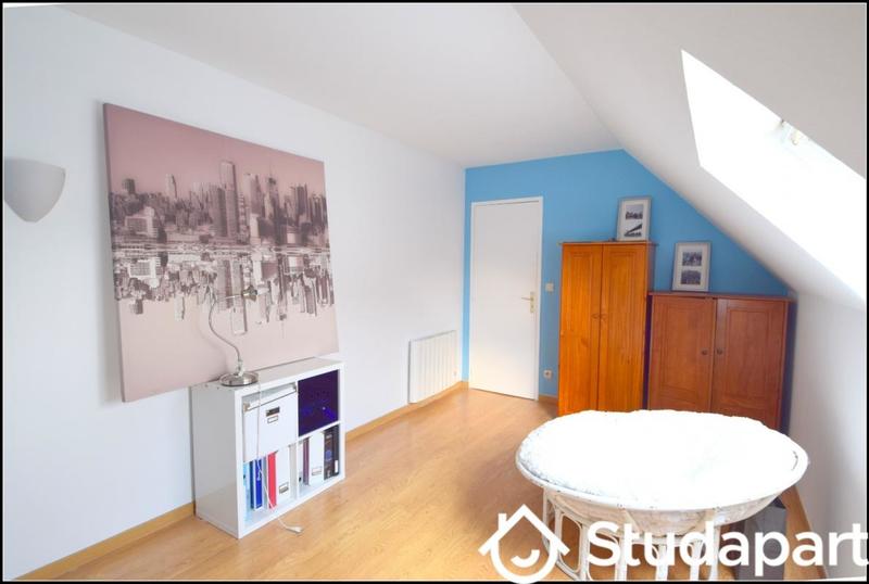 Chambre - 15 m² - 1 pièce