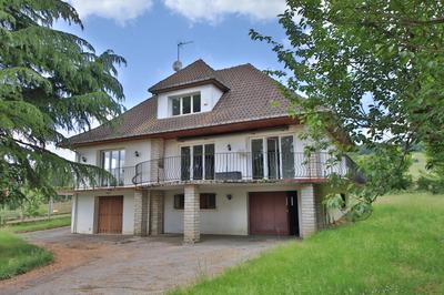 Maison - 121 m² - 5 pièces