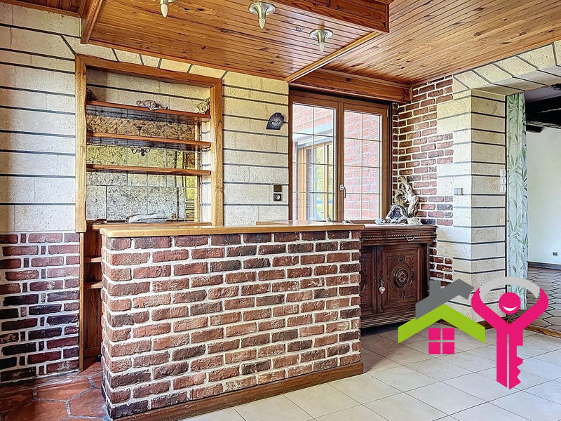 Maison - 170 m² - 6 pièces