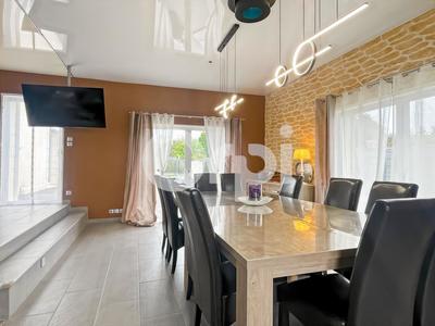 Maison - 133 m² - 4 pièces