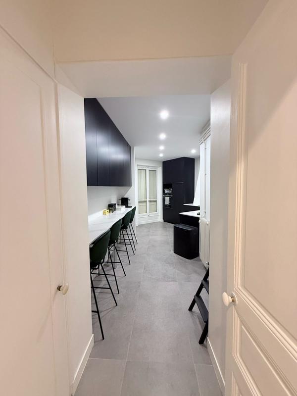 Appartement - 145 m² - 4 pièces