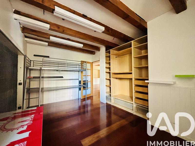 Loft - 140 m² - 3 pièces