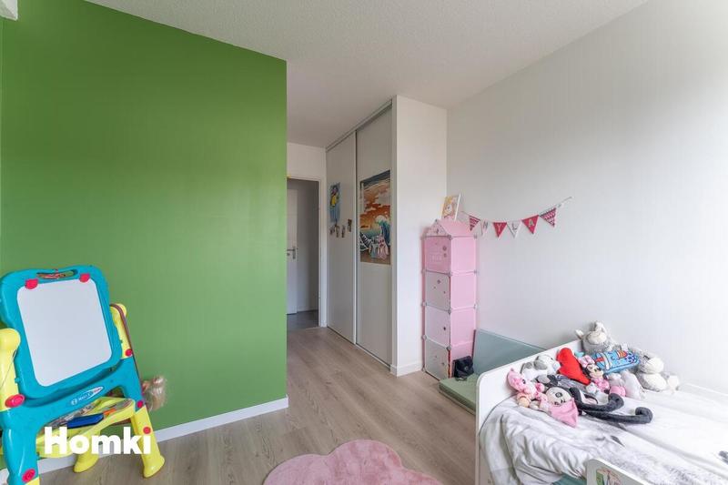 Appartement - 83 m² - 4 pièces