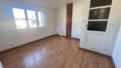 Maison - 56 m² - 4 pièces