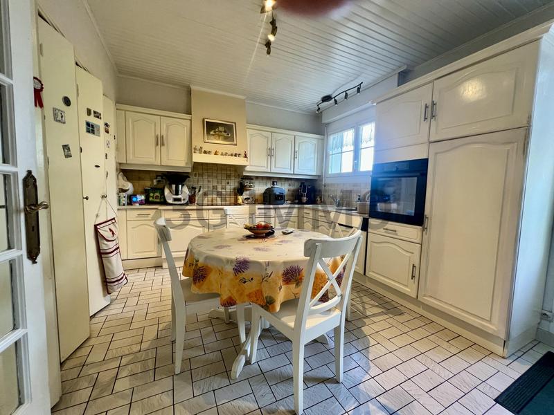 Maison ancienne - 149 m² - 7 pièces