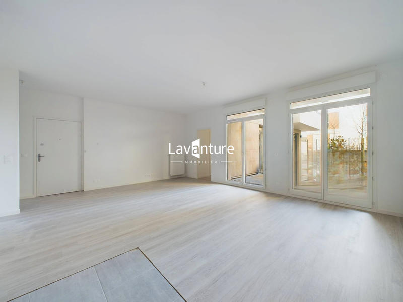 Appartement - 100 m² - 5 pièces