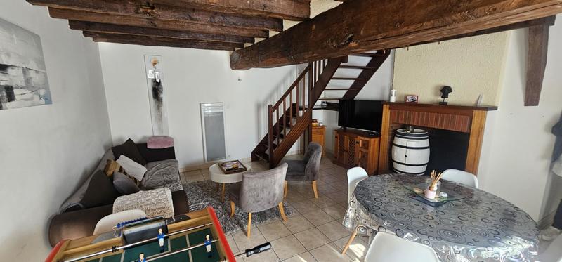 Maison - 1 m² - 1 pièce