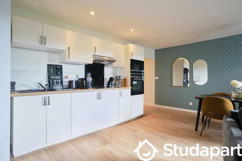 Chambre - 15 m² - 1 pièce