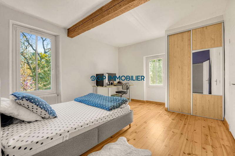 Maison ancienne - 262 m² - 11 pièces