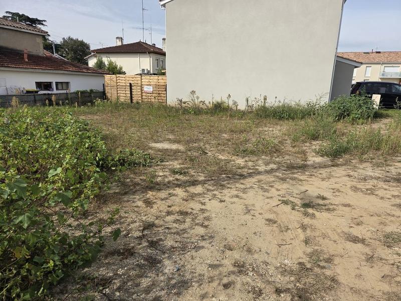 Terrain constructible - 274 m²