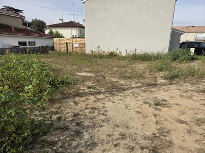Terrain constructible - 274 m²