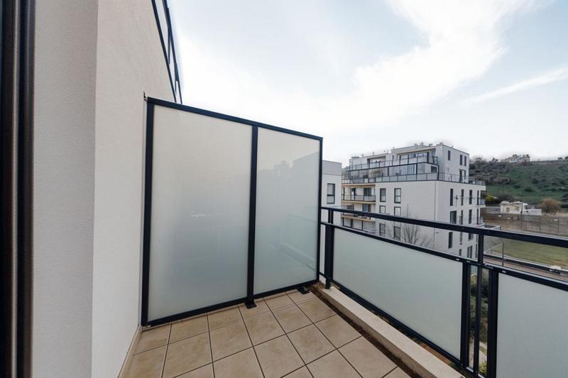 Appartement - 94 m² - 4 pièces