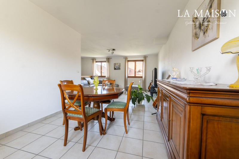 Maison traditionnelle - 136 m² - 7 pièces