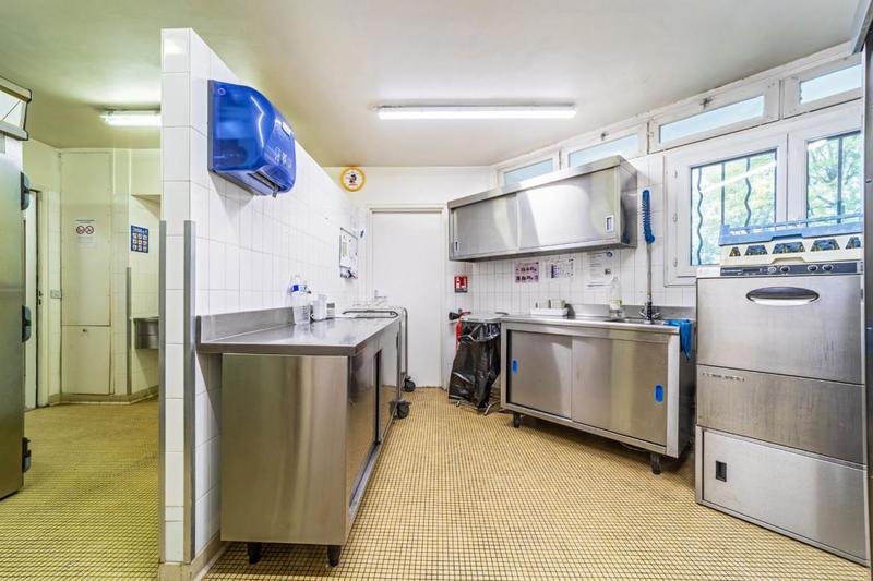 Immeuble - 3 662 m²