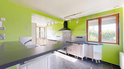 Maison - 123 m² - 5 pièces