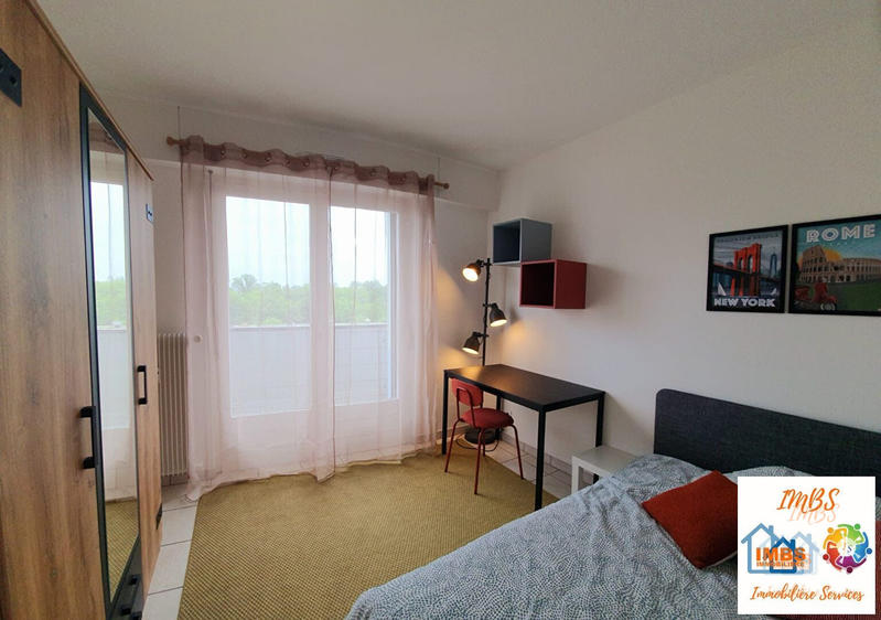 Appartement - 122 m² - 1 pièce