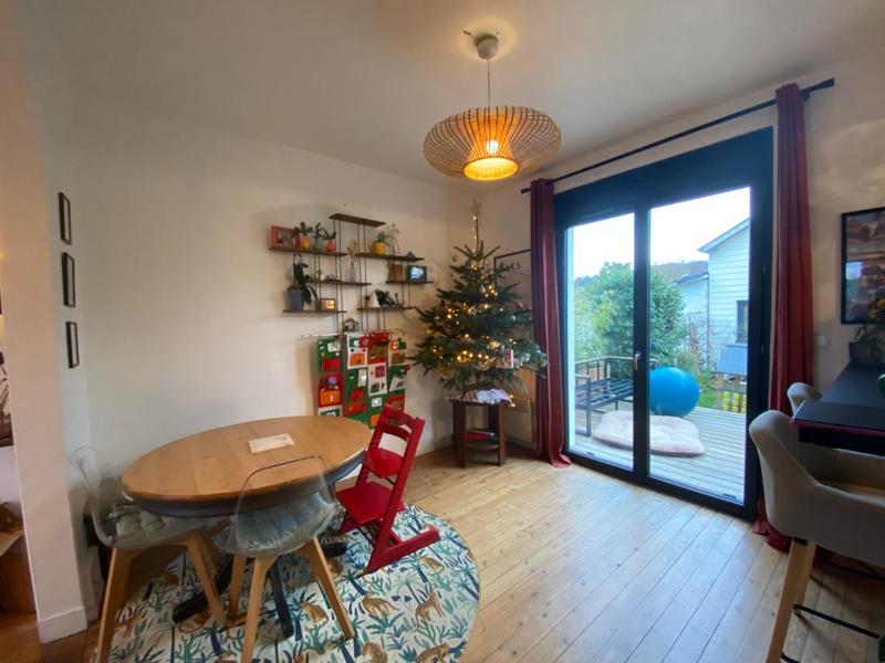 Maison - 104 m² - 4 pièces