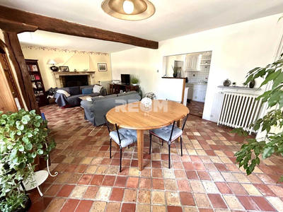 Maison - 92 m² - 4 pièces