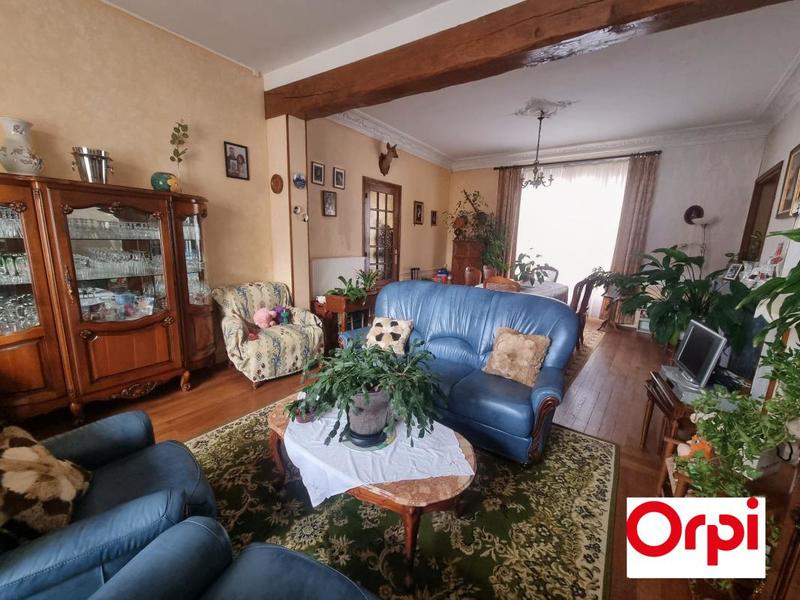 Maison - 230 m² - 7 pièces