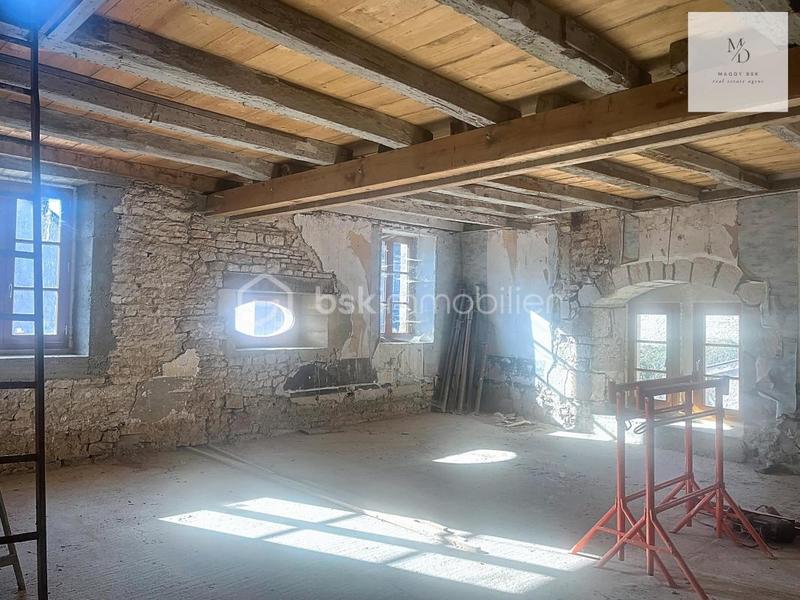 Propriété - 300 m² - 7 pièces