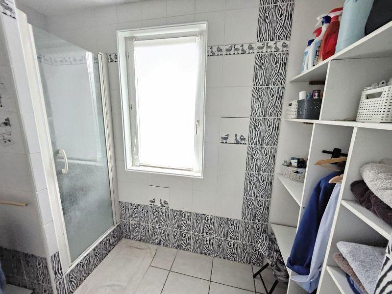 Maison traditionnelle - 150 m² - 6 pièces