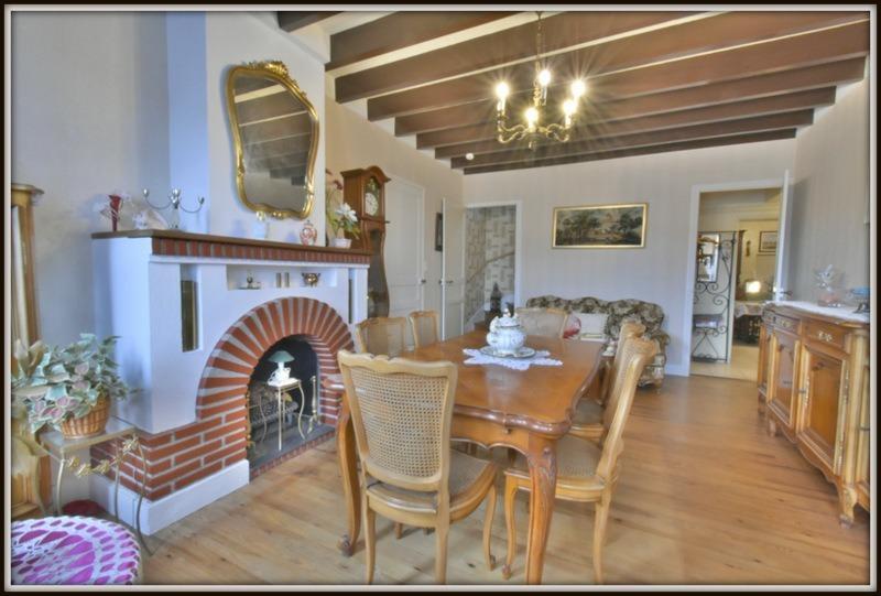 Maison - 181 m² - 7 pièces