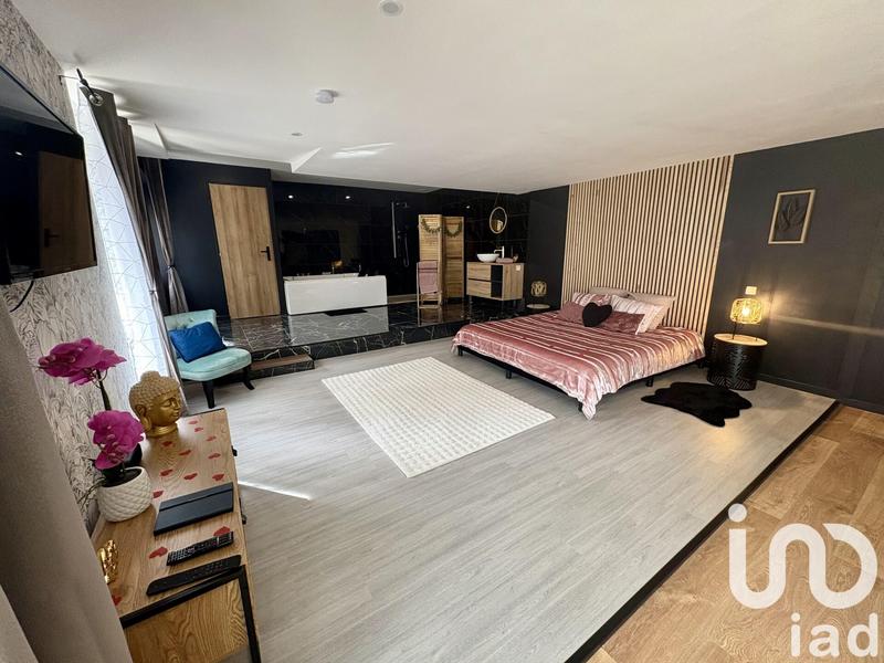 Maison de village - 135 m² - 4 pièces