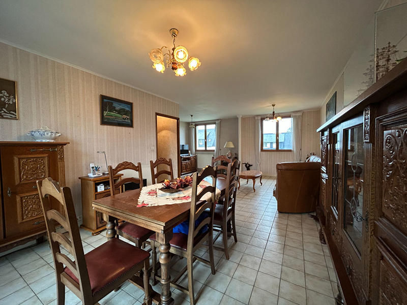 Maison - 103 m² - 5 pièces