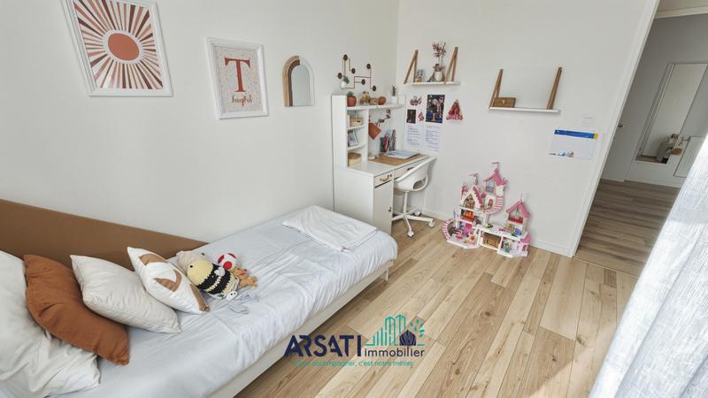 Maison contemporaine - 90 m² - 5 pièces