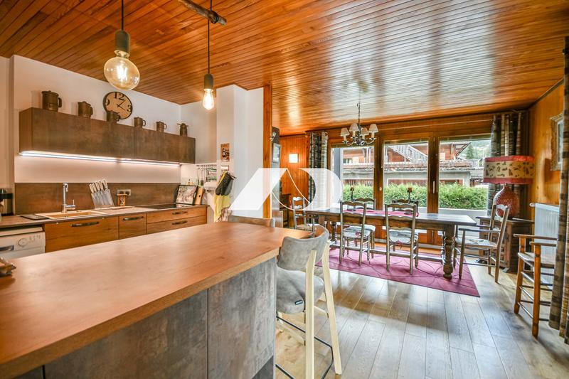 Appartement - 95 m² - 3 pièces