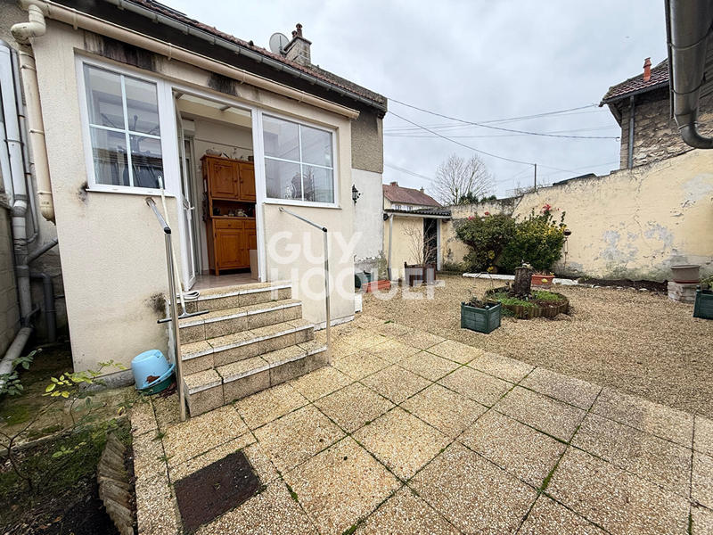 Maison - 86 m² - 5 pièces