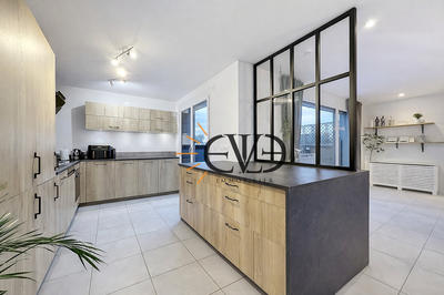 Appartement - 118 m² - 5 pièces