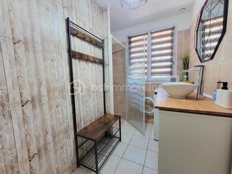 Villa - 188 m² - 9 pièces