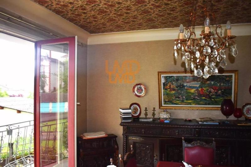 Maison - 106 m² - 9 pièces